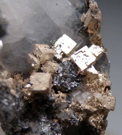 Silver (cubic crystals!) from Bouismas Mine, Zagora Prov., Draa-Tafilalet Region, Morocco [db_pics/pics/CS101c.jpg]