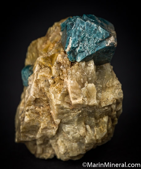 Spinel from Crazy Sphinx Mine, Lewis & Clark Co., Montana, USA [db_pics/pics/J311b.jpg]