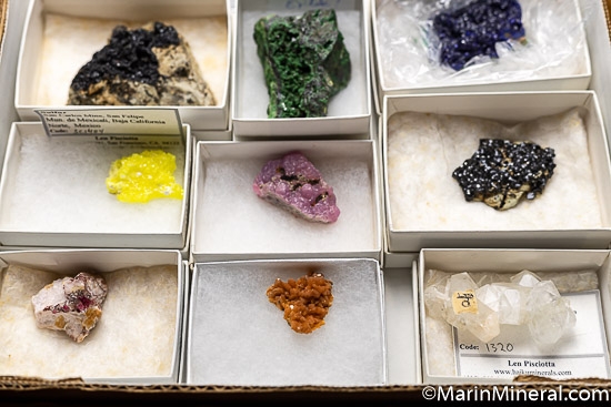 Mixed Minerals from various [db_pics/pics/K342b.jpg]