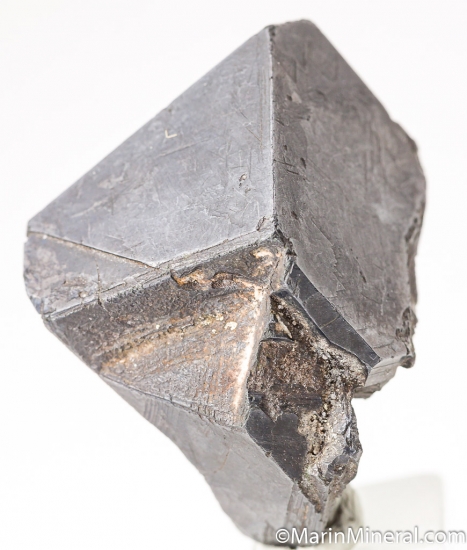 Alabandite from Merelani Hills, Arusha, Tanzania [db_pics/pics/K787aa.jpg]