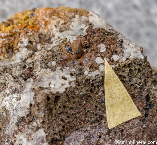 Faujasite from Baker, San Bernardino Co., California, USA [db_pics/pics/LL644c.jpg]