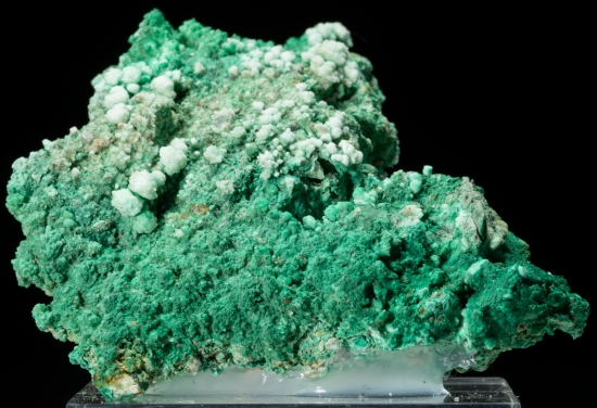 Atacamite from Knockmahon, Bonmahon, Co. Waterford, Ireland [db_pics/pics/LV242b.jpg]