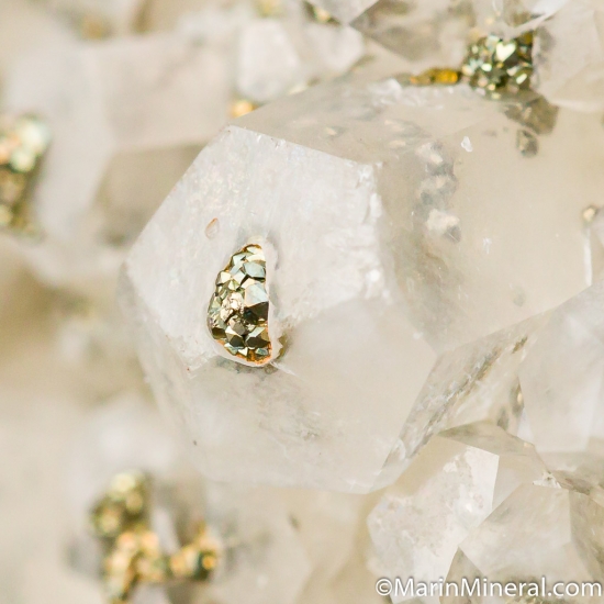 Pyrite on/in Calcite from St. Andreasberg, Harz, Lower Saxony, Germany [db_pics/pics/M675e.jpg]