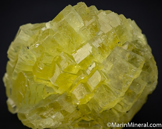 Prehnite from Merelani Hills, Arusha, Tanzania [db_pics/pics/SM528c.jpg]