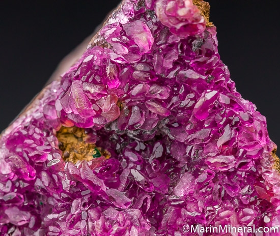 Cobaltoan Calcite with minor Malachite from Mashamba West Mine, Kolwezi, Democratic Republic of Congo (Zaire) [db_pics/pics/SM587d.jpg]