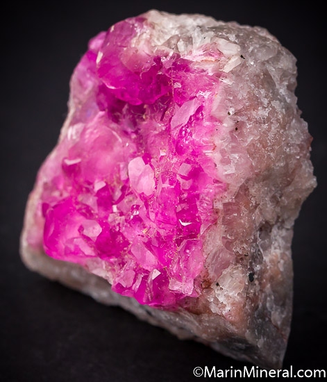 Cobaltoan Calcite from Mashamba West Mine, Kolwezi, Democratic Republic of Congo (Zaire) [db_pics/pics/SM588b.jpg]