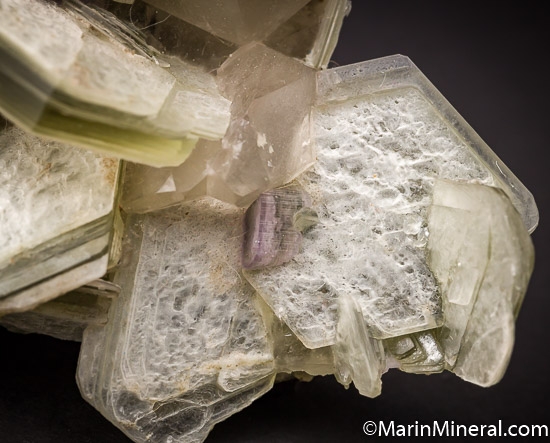 Apatite, Schorl, and Muscovite from Kunar Province, Afghanistan [db_pics/pics/SM779d.jpg]