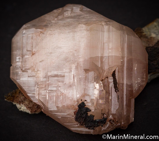 Cerussite from Touissit Mine, Oujda-Angad Province, Morocco [db_pics/pics/SM784c.jpg]