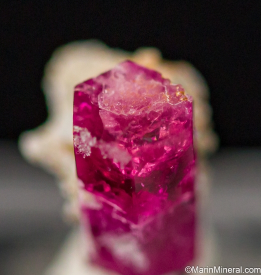 Red Beryl from Violet Claims, Wah Wah Mountains, Beaver Co., Utah, USA [db_pics/pics/ST139c.jpg]