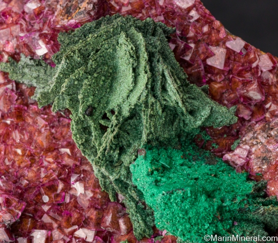 Kolwezite pseudomorphs, Malachite on Cobaltian Calcite from Kolwezi Mining District, Lualaba, DR Congo [db_pics/pics/ST201d.jpg]