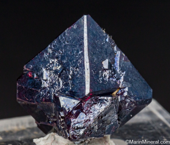 Cuprite from Rubtsovsk Mine, Altai Krai, Russia [db_pics/pics/ST228c.jpg]