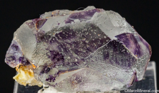 Fluorite from Erongo Mtns., Namibia [db_pics/pics/ST241b.jpg]