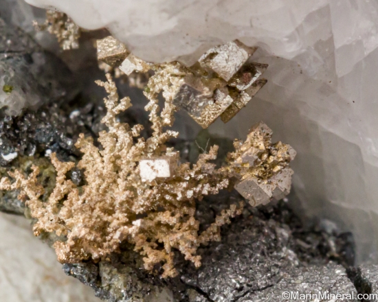 Silver (cubic crystals!) from Bouismas Mine, Zagora Prov., Draa-Tafilalet Region, Morocco [db_pics/pics/ST350d.jpg]