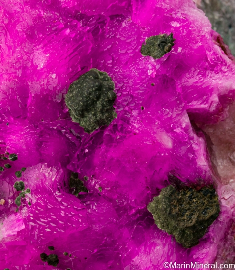 Kolwezite on Cobaltian Calcite from Kolwezi Mining District, Lualaba, DR Congo [db_pics/pics/ST373d.jpg]