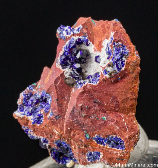 Azurite, Gibbsite from Morenci Mine, Greenlee Co., Arizona, USA [db_pics/pics/SV395b.jpg]