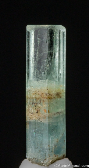 Aquamarine from Slievenamiskan, Spelga, Mourne Mtns., Co. Down, Ireland [db_pics/pics/SV519a.jpg]