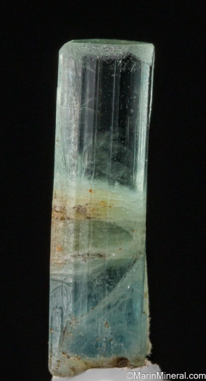Aquamarine from Slievenamiskan, Spelga, Mourne Mtns., Co. Down, Ireland [db_pics/pics/SV519b.jpg]