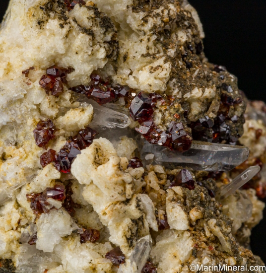 Sphalerite, Quartz, Dolomite from Mogul Mine, Silvermines, Co. Tipperary, Ireland [db_pics/pics/SV524g.jpg]