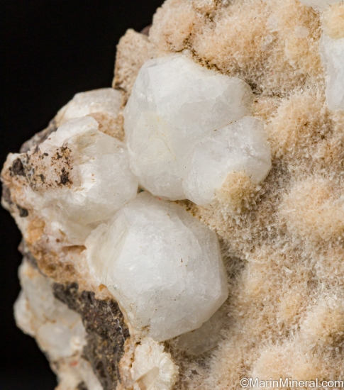 Analcime on Stilbite from Giants Causeway, Co. Antrim, Ireland [db_pics/pics/SV529c.jpg]