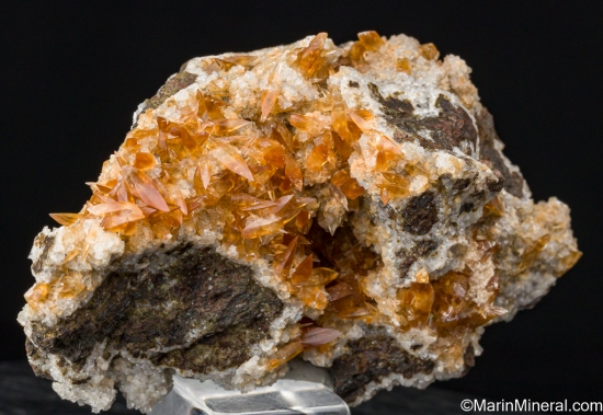 Calcite on Chabazite from Craigs Quarry, Ballymena, Co. Antrim, Ireland [db_pics/pics/SV543b.jpg]