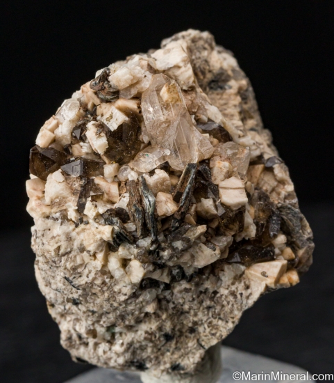 Topaz, Smokey Quartz, Feldspar from Diamond Rocks, Mourne Mountains, Co. Down, Ireland [db_pics/pics/SV568a.jpg]