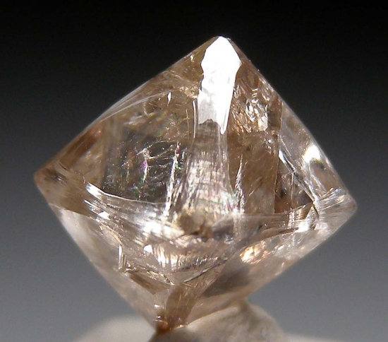 Diamond from Sierra Leone [db_pics/pics/TR107a.jpg]