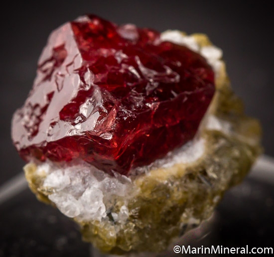 Spinel from Mahenge, Morogoro, Tanzania [db_pics/pics/TR11c.jpg]