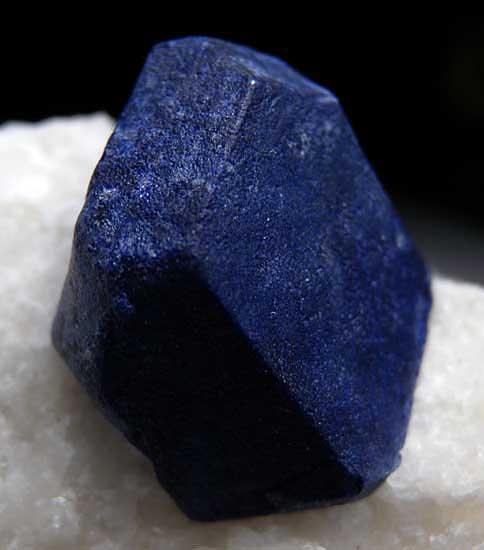 Lazurite from Ladjuar Medam, Sar-e Sang, Badakhshan, Afghanistan [db_pics/pics/a150c.jpg]