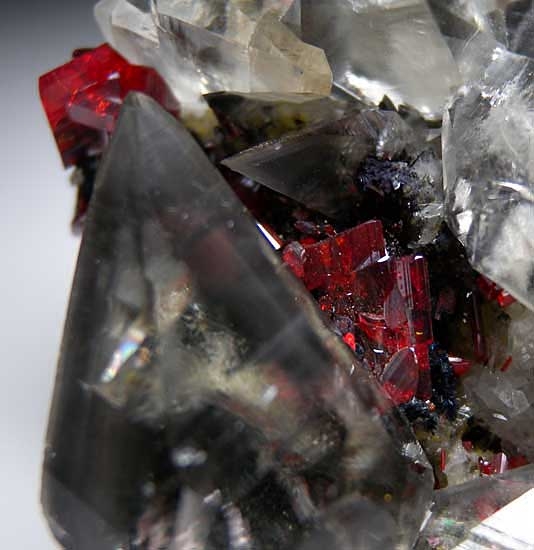 Calcite with Realgar from Shimen Mine, Hunan Prov., China [db_pics/pics/a185c.jpg]