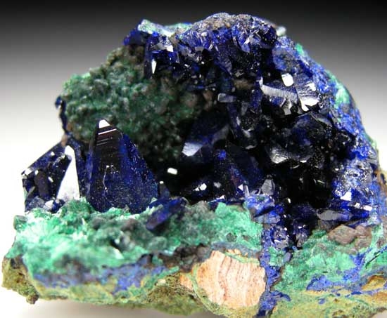Azurite on Malachite from Liufengshan Copper Mine, Anhui Prov., China [db_pics/pics/a395b.jpg]