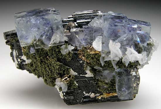 Fluorite on Ferberite from Yaogangxian Mine, Hunan Prov., China [db_pics/pics/a404a.jpg]