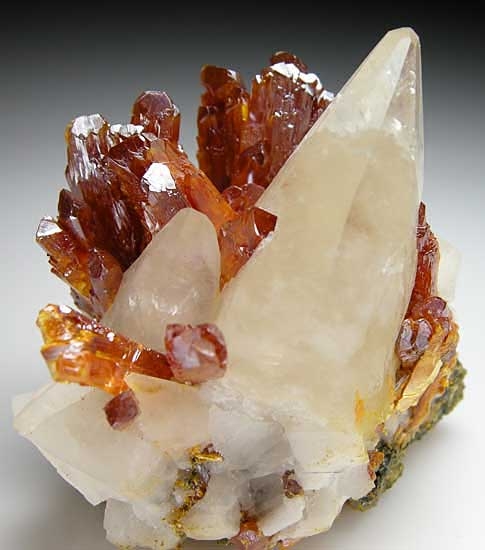 Orpiment with Calcite from Shimen Mine, Hunan Prov., China [db_pics/pics/a446a.jpg]