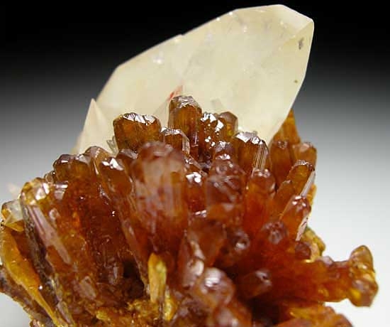 Orpiment with Calcite from Shimen Mine, Hunan Prov., China [db_pics/pics/a447b.jpg]