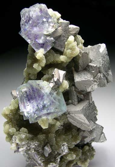 Fluorite, Arsenopyrite on Muscovite from Yaogangxian Mine, Hunan, China [db_pics/pics/a669a.jpg]