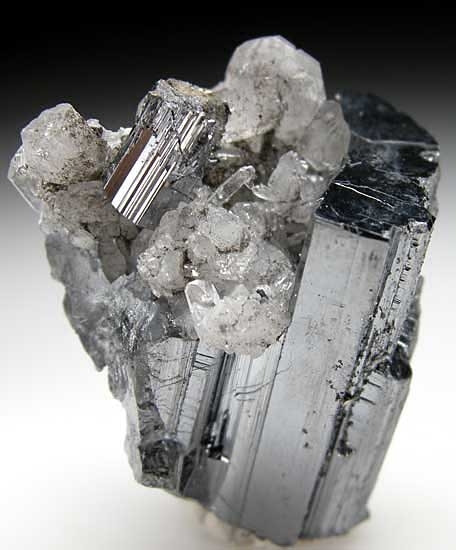 Bournonite from Yaogangxian Mine, Hunan, China [db_pics/pics/a733b.jpg]