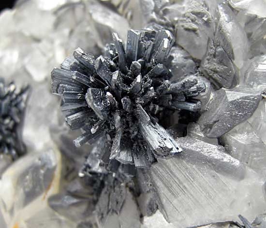 Stibnite on Calcite from Jiangxi Prov., China [db_pics/pics/a782b.jpg]
