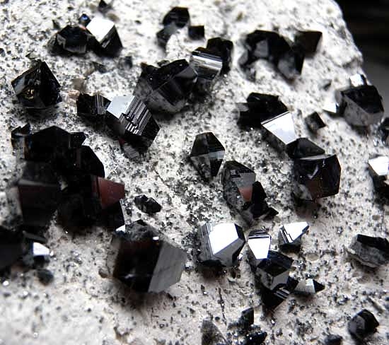 Anatase from Kharan Mountain, Balochistan, Pakistan [db_pics/pics/a837c.jpg]