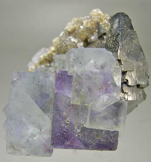 Fluorite, Arsenopyrite from Yaogangxian Mine, Hunan Prov., China [db_pics/pics/a962a.jpg]