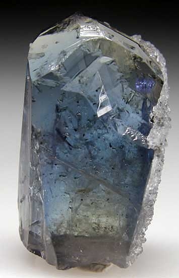 Calcite on Tanzanite from Merelani Hills, Tanzania [db_pics/pics/af116a.jpg]