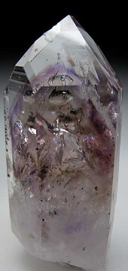 Quartz from Goboboseb Mountains, Brandberg District, Namibia [db_pics/pics/af234a.jpg]