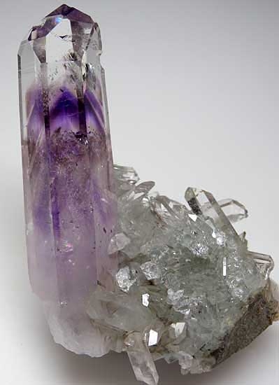 Quartz with Prehnite from Goboboseb Mountains, Brandberg District, Namibia [db_pics/pics/af238a.jpg]