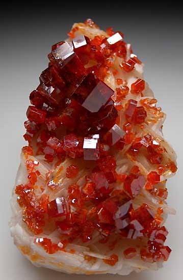 Vanadinite on Barite from Mibladen, Morocco [db_pics/pics/af397a.jpg]
