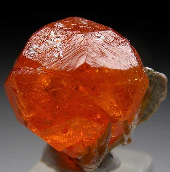 Spessartine with Mica from Loliondo, Arusha Region, Tanzania [db_pics/pics/af405d.jpg]