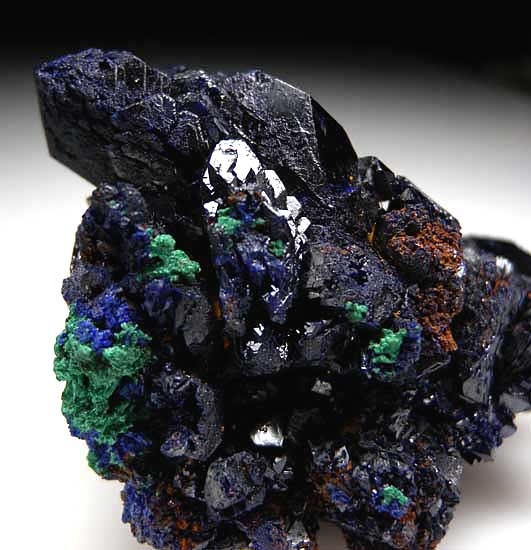Azurite from Bou Bekker Mine, Toussit District, Oujda-Angad Prov., Morocco [db_pics/pics/af429d.jpg]