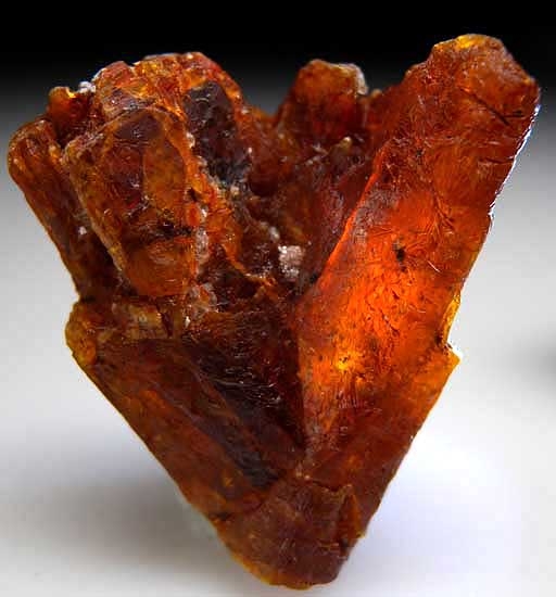 Kyanite from Nani, Loliondo, Arusha Region, Tanzania [db_pics/pics/af610b.jpg]