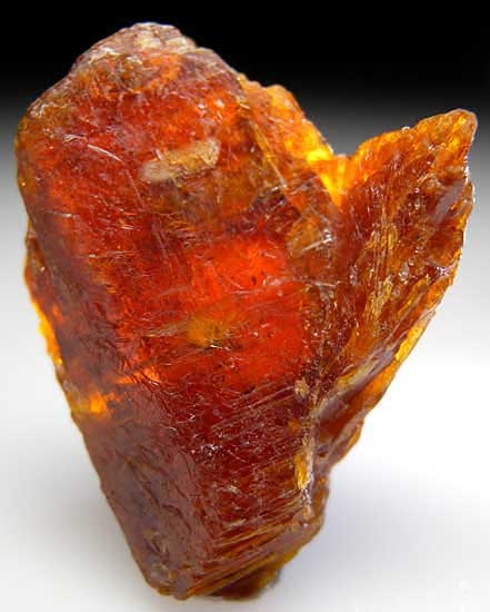 Kyanite from Nani, Loliondo, Arusha Region, Tanzania [db_pics/pics/af618a.jpg]