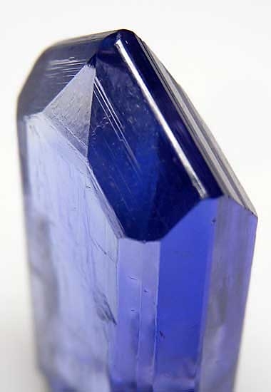 Tanzanite from Merelani Hills, Lelatema Mtns., Arusha Region, Tanzania [db_pics/pics/af716c.jpg]