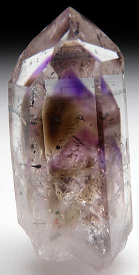 Quartz from Goboboseb Mountains, Brandberg District, Namibia [db_pics/pics/af859a.jpg]