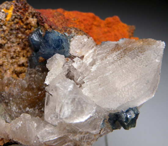 Scorodite with Selenite from Mina Oujela, Mapimi, Durango, Mexico [db_pics/pics/au146d.jpg]