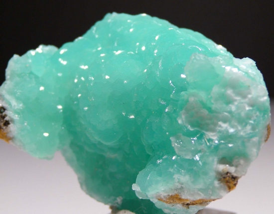Smithsonite from Yanga Koubenza, Mfouati, Bouenza Department, Republic of the Congo [db_pics/pics/au751b.jpg]